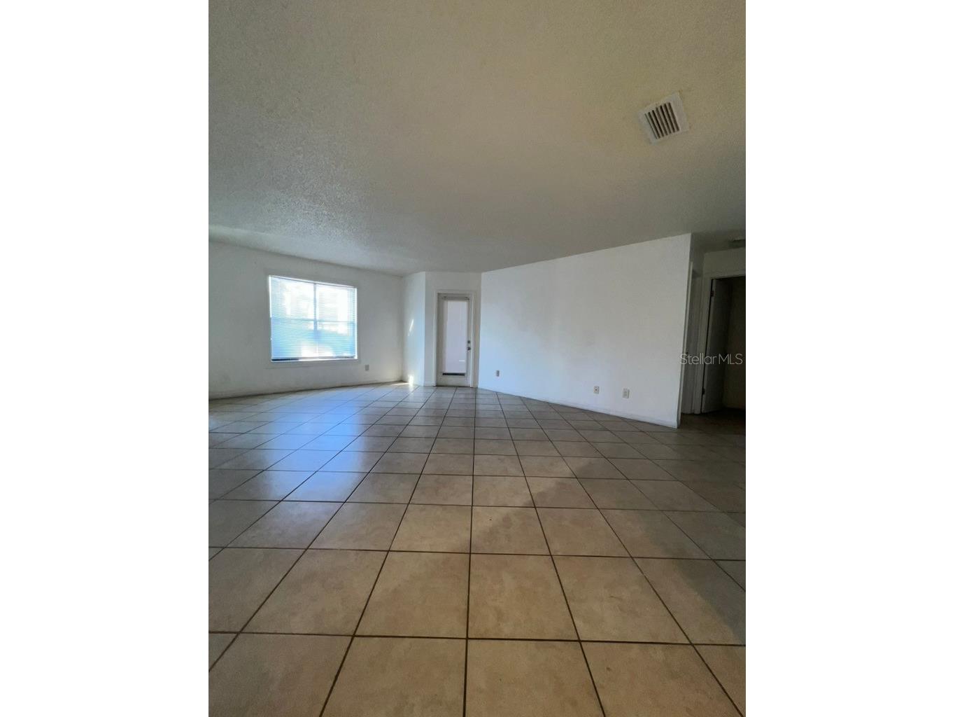 2101 Cascades Boulevard #103 Kissimmee FL 34741 O6383340 image25