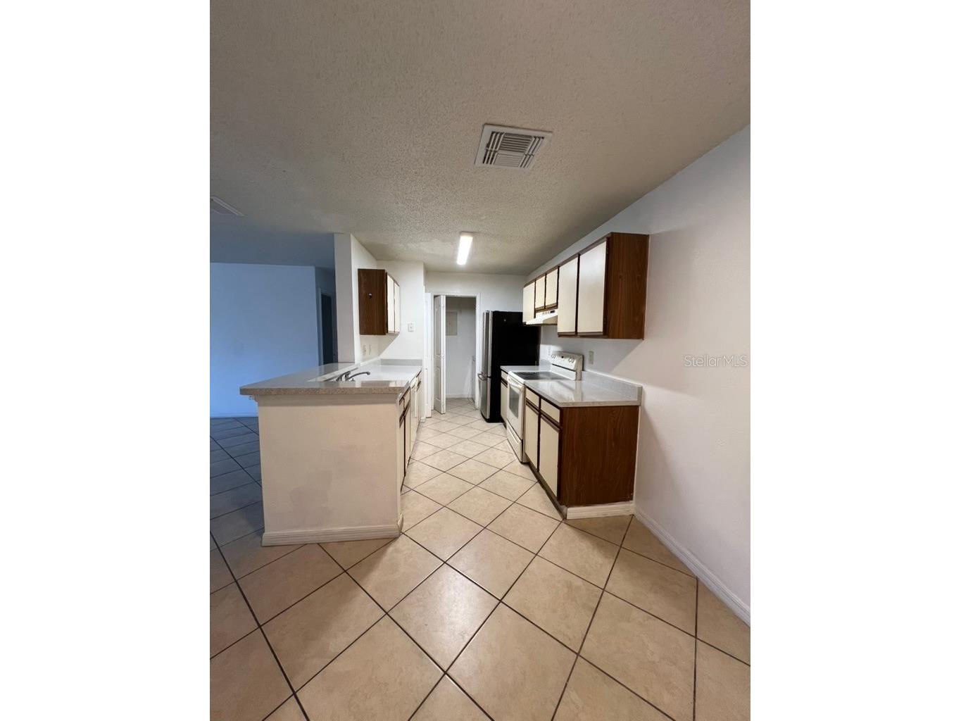 2101 Cascades Boulevard #103 Kissimmee FL 34741 O6383340 image5