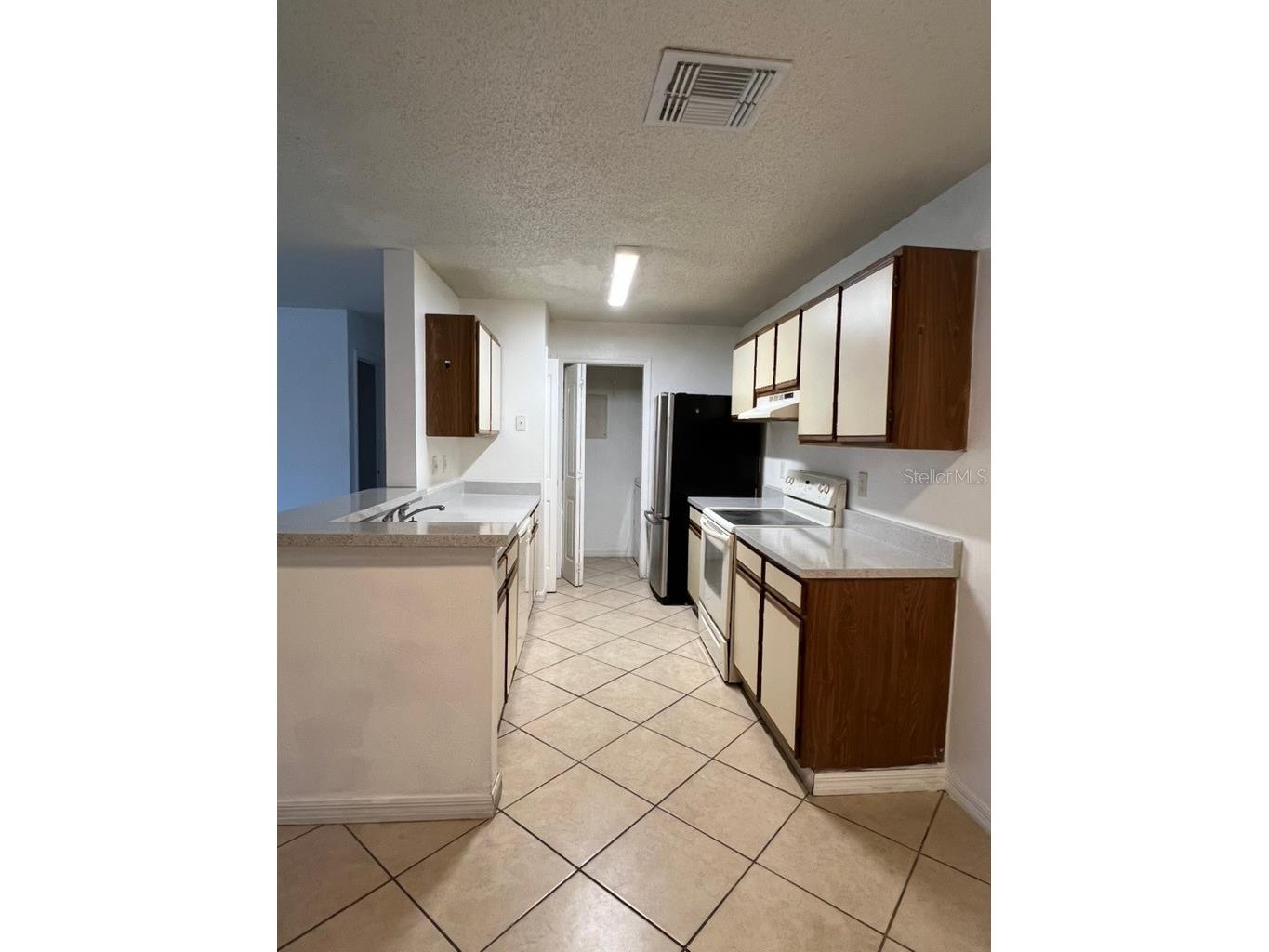 2101 Cascades Boulevard #103 Kissimmee FL 34741 O6383340 image6