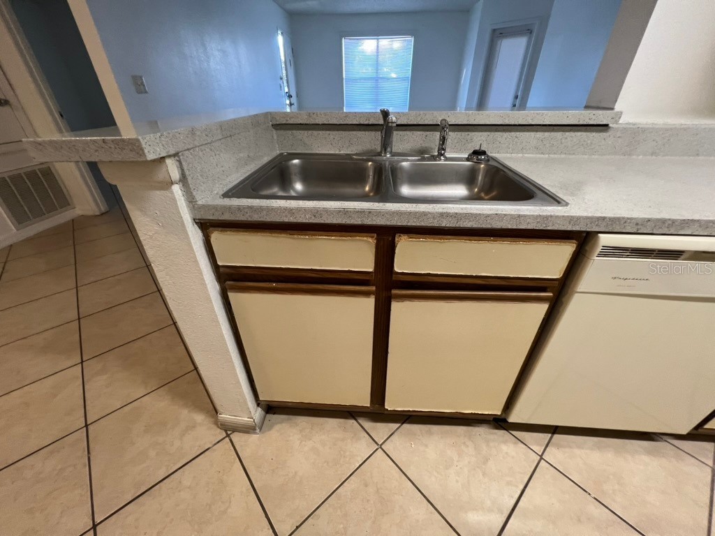 2101 Cascades Boulevard #103 Kissimmee FL 34741 O6383340 image9