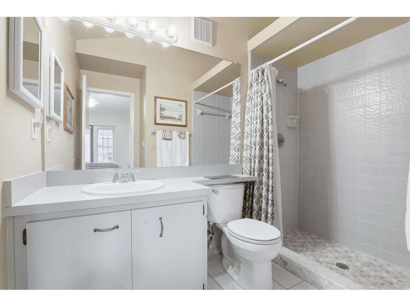2101 Fox Chase Boulevard #204 Palm Harbor FL 34683 TB8469207 image29