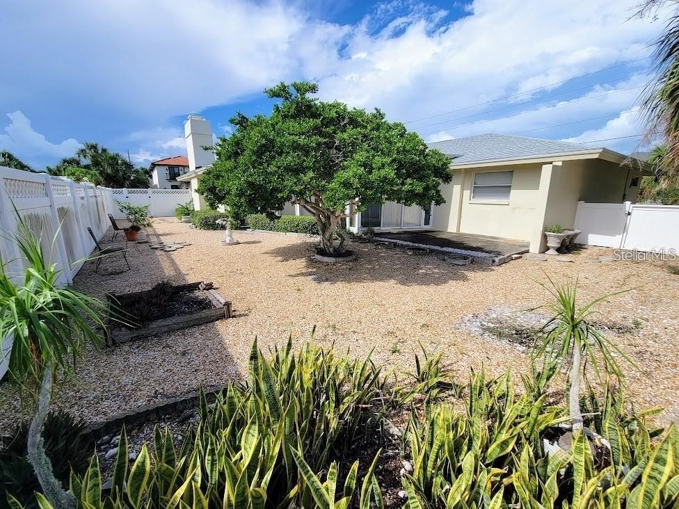 2101 Gulf Boulevard Belleair Beach FL 33786 TB8389776 image7