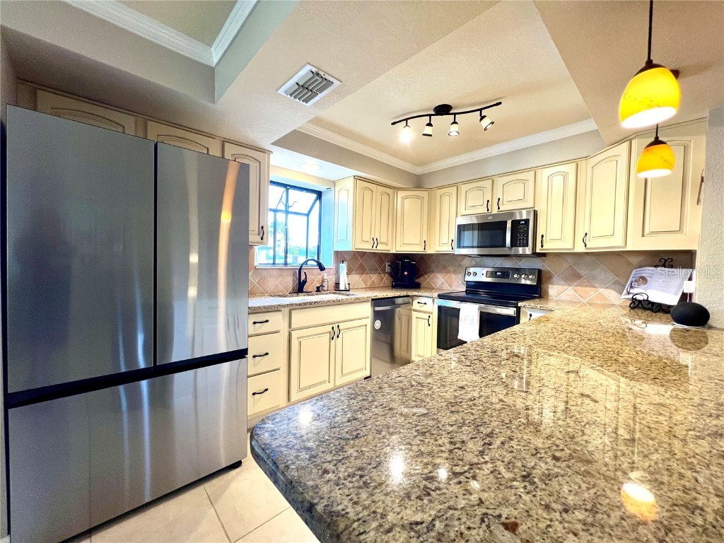 2101 Hammock Pine Boulevard #2101 Clearwater FL 33761 TB8452407 image5