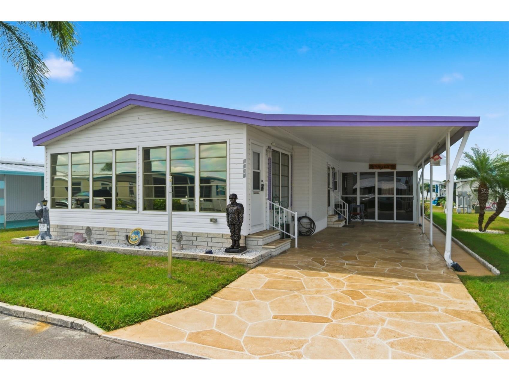 2101 Kona Dr Holiday FL 34691 W7884636 image1