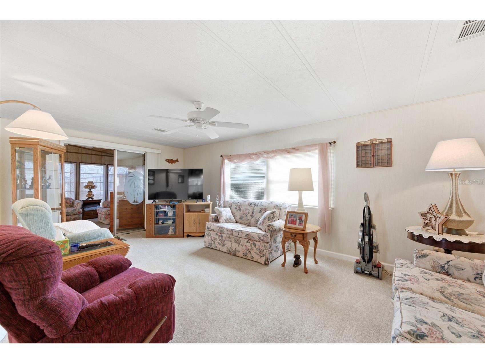 2101 Kona Dr Holiday FL 34691 W7884636 image16