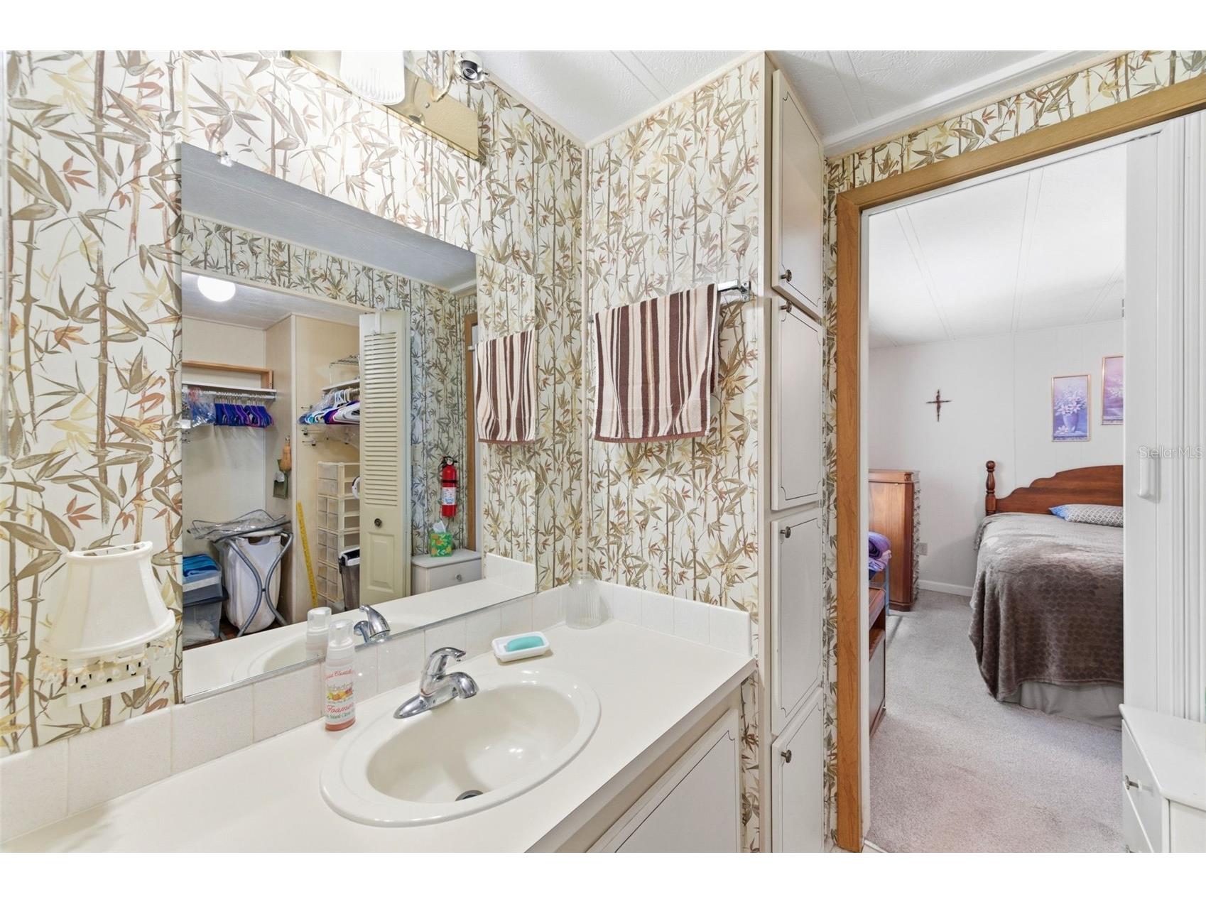 2101 Kona Dr Holiday FL 34691 W7884636 image37