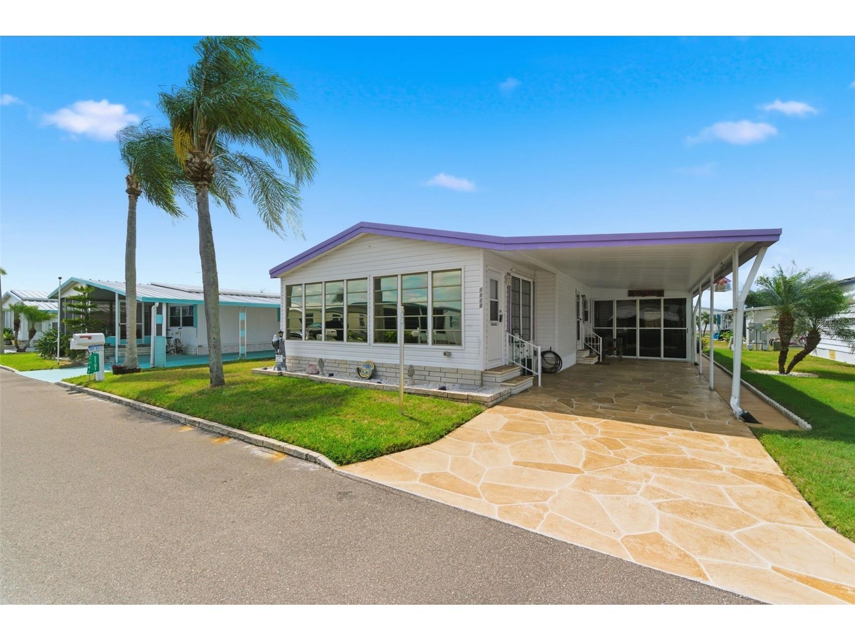 2101 Kona Dr Holiday FL 34691 W7884636 image6