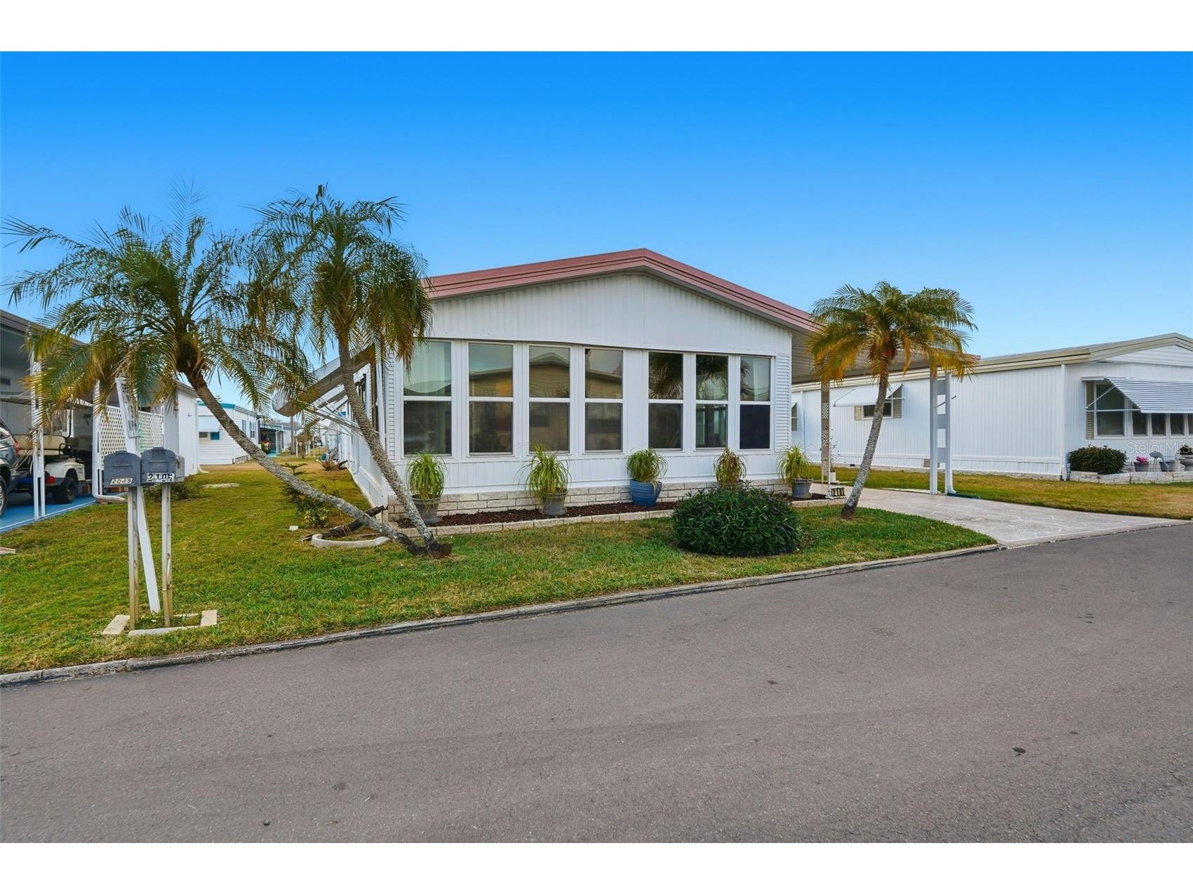 2101 Maui Drive Holiday FL 34691 - LAKE CONLEY W7883405 image1