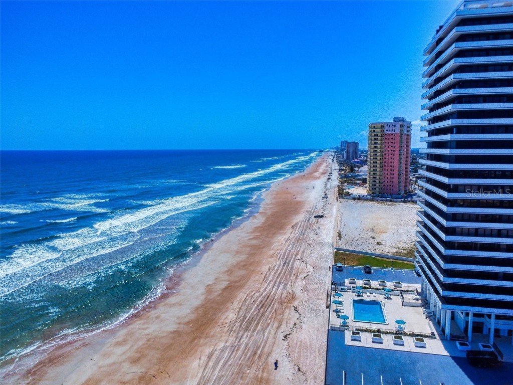 2101 N Atlantic Avenue #10 Daytona Beach FL 32118 V4942415 image41