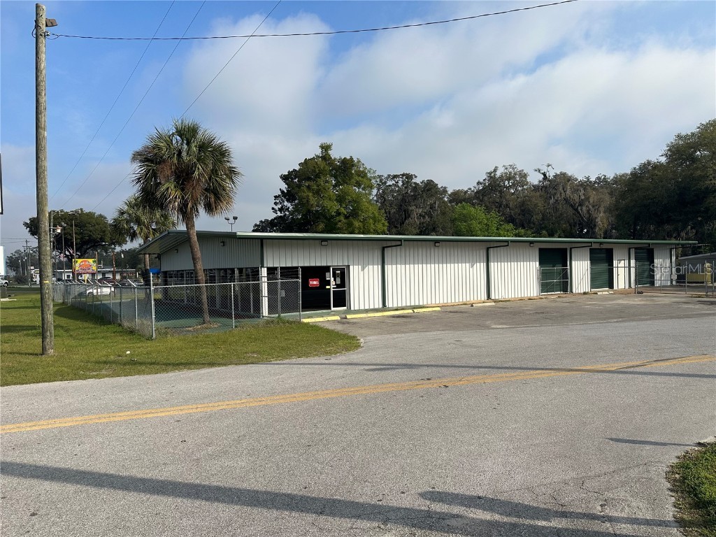 2101 N Pine Avenue Ocala FL 34475 OM657968 image1