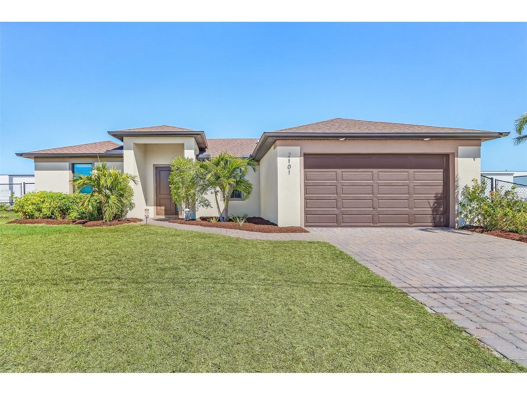 2101 NE 36th Terrace Cape Coral FL 33909 C7521684 image1