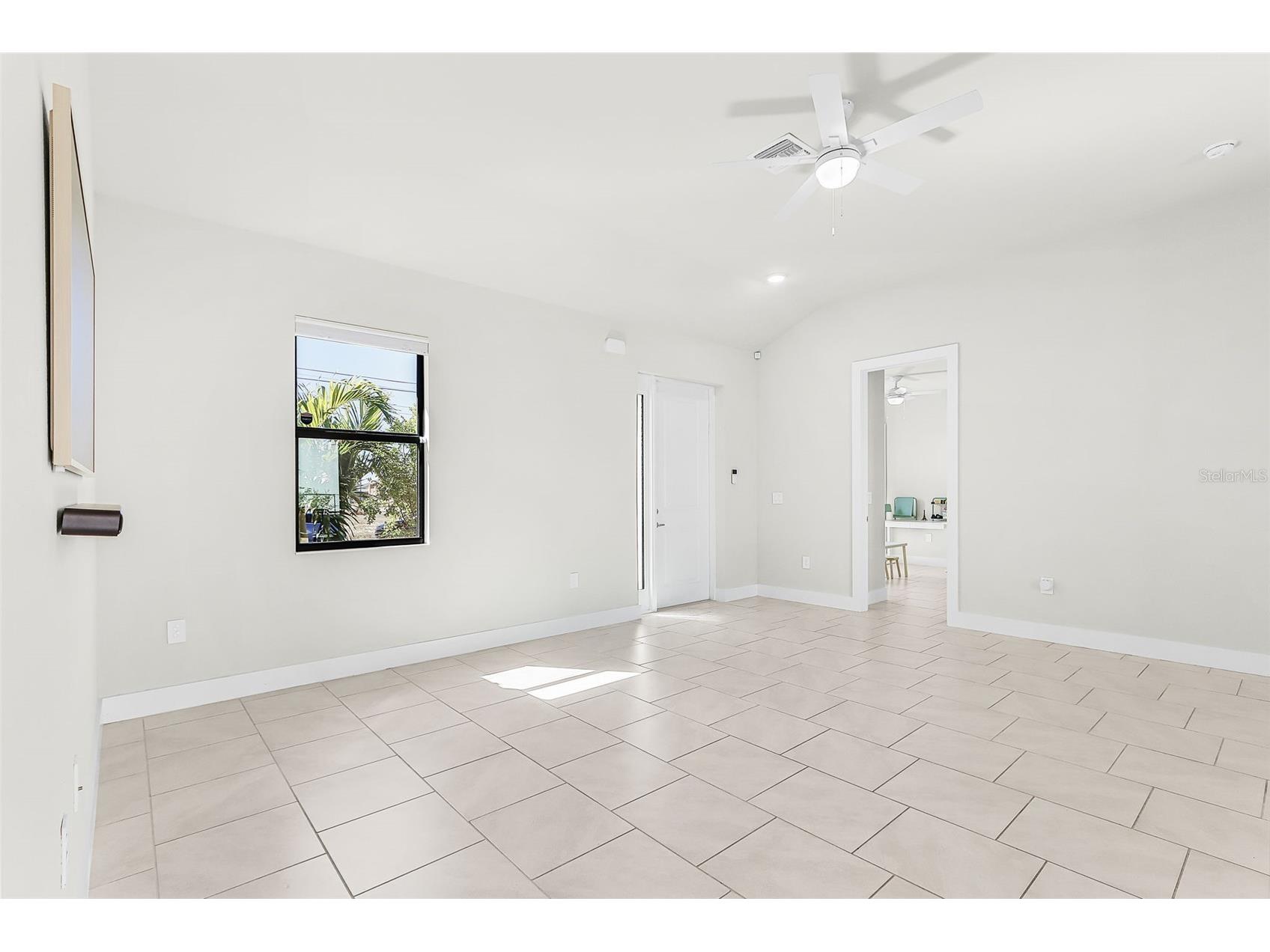 2101 NE 36th Terrace Cape Coral FL 33909 C7521684 image25
