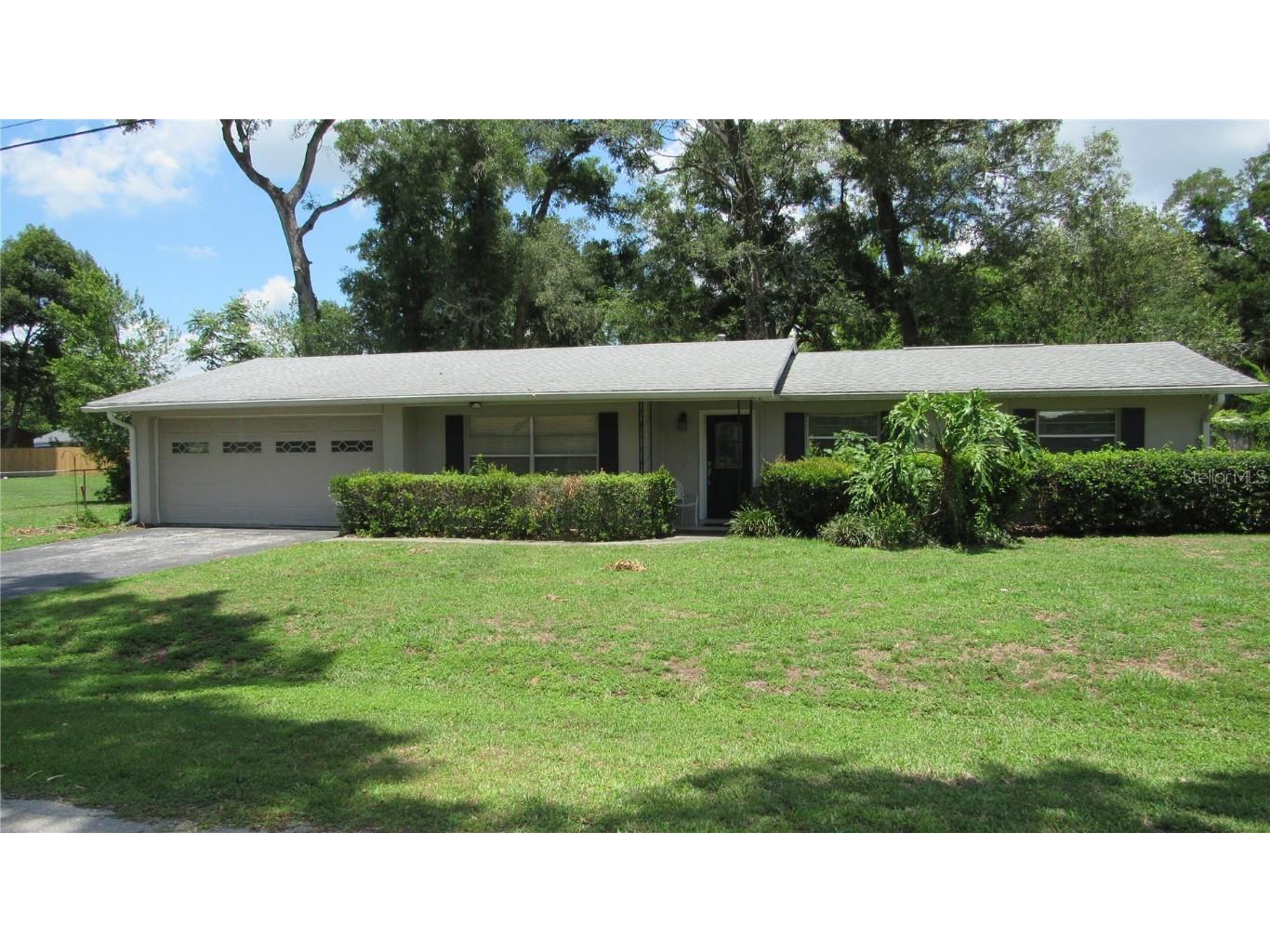 2101 NE 52nd Street Ocala FL 34479 OM658745 image1