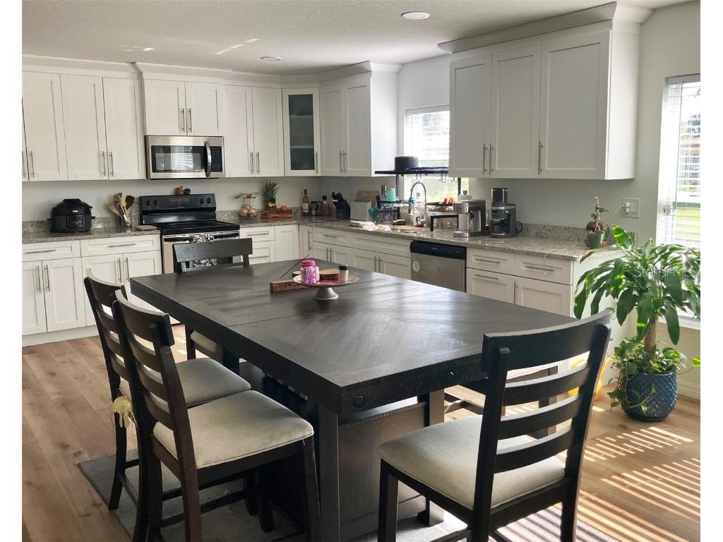 2101 Queensboro Avenue S Saint Petersburg FL 33712 TB8454897 image4