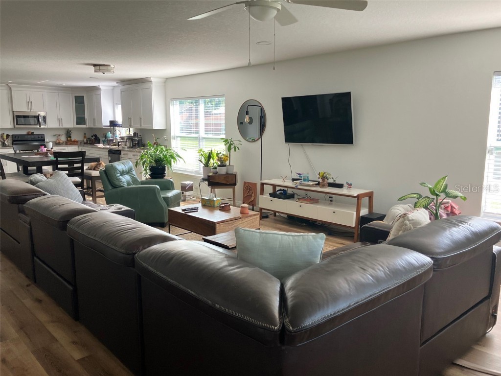 2101 Queensboro Avenue S Saint Petersburg FL 33712 TB8454897 image6