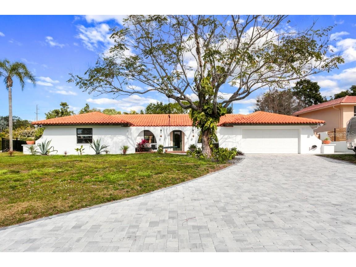 2101 River Ridge Drive Sarasota FL 34239 C7470734 image1