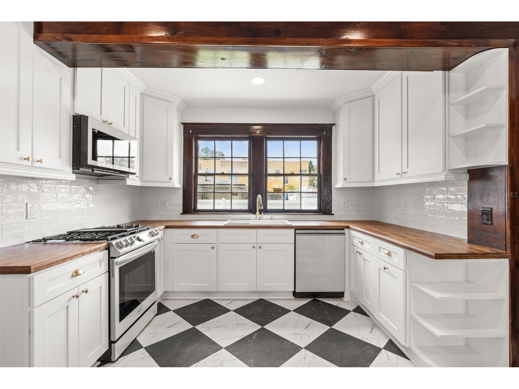 2101 Sanford Avenue Sanford FL 32771 O6421712 image18