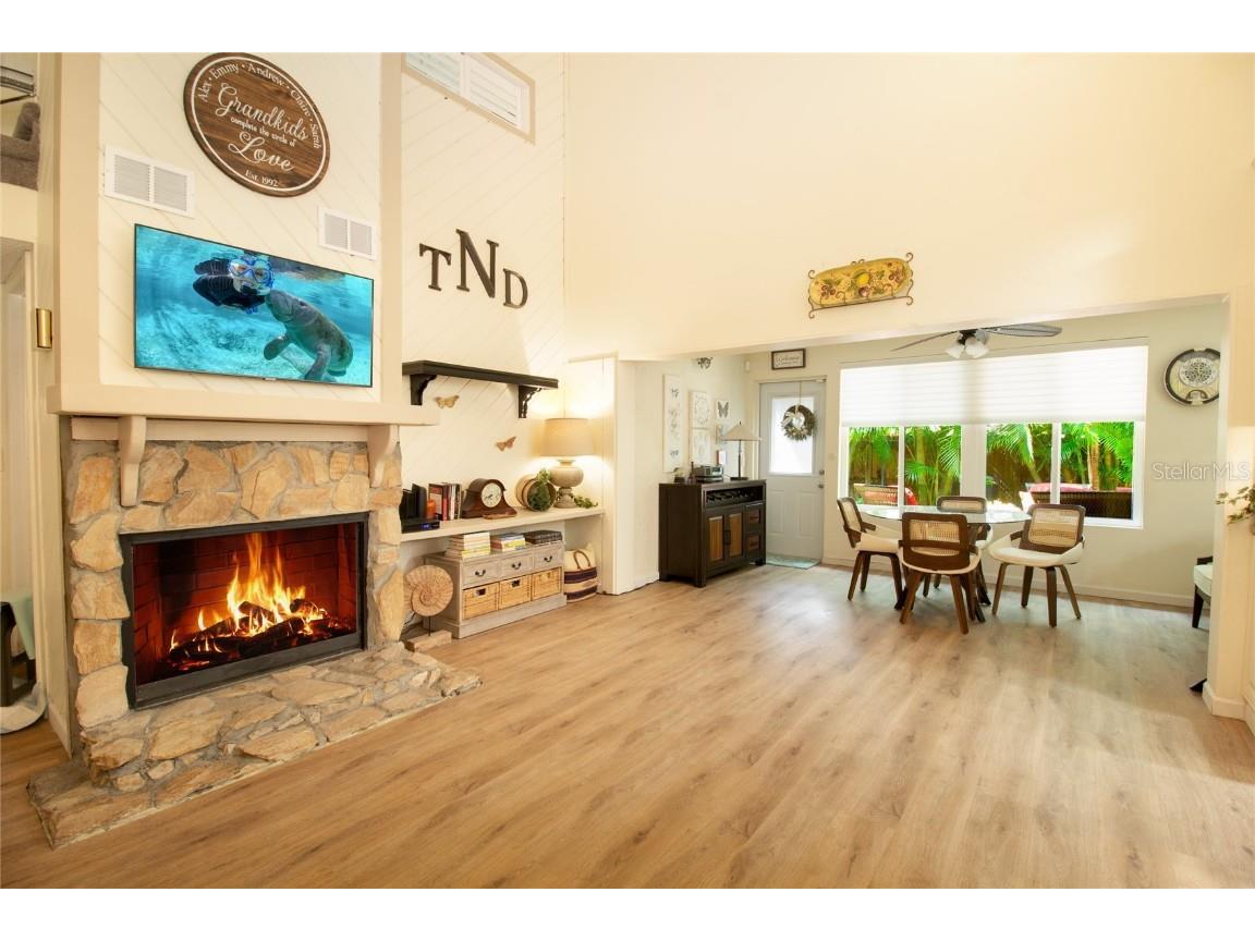 2101 Sunset Point Road #1806 Clearwater FL 33765 TB8382002 image3