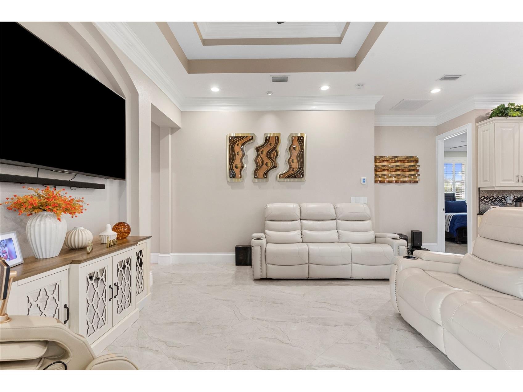 2101 W Bearss Avenue Tampa FL 33618 TB8525938 image32