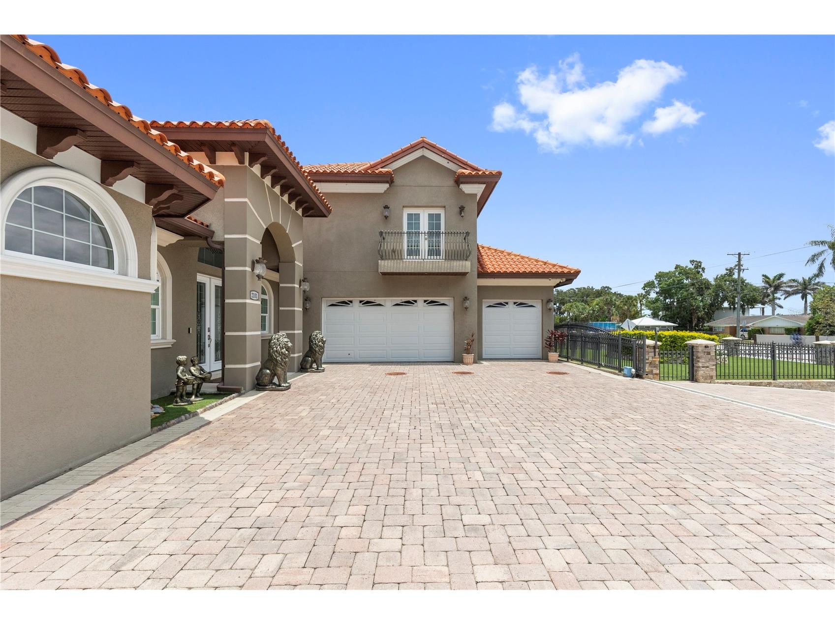 2101 W Bearss Avenue Tampa FL 33618 TB8525938 image76