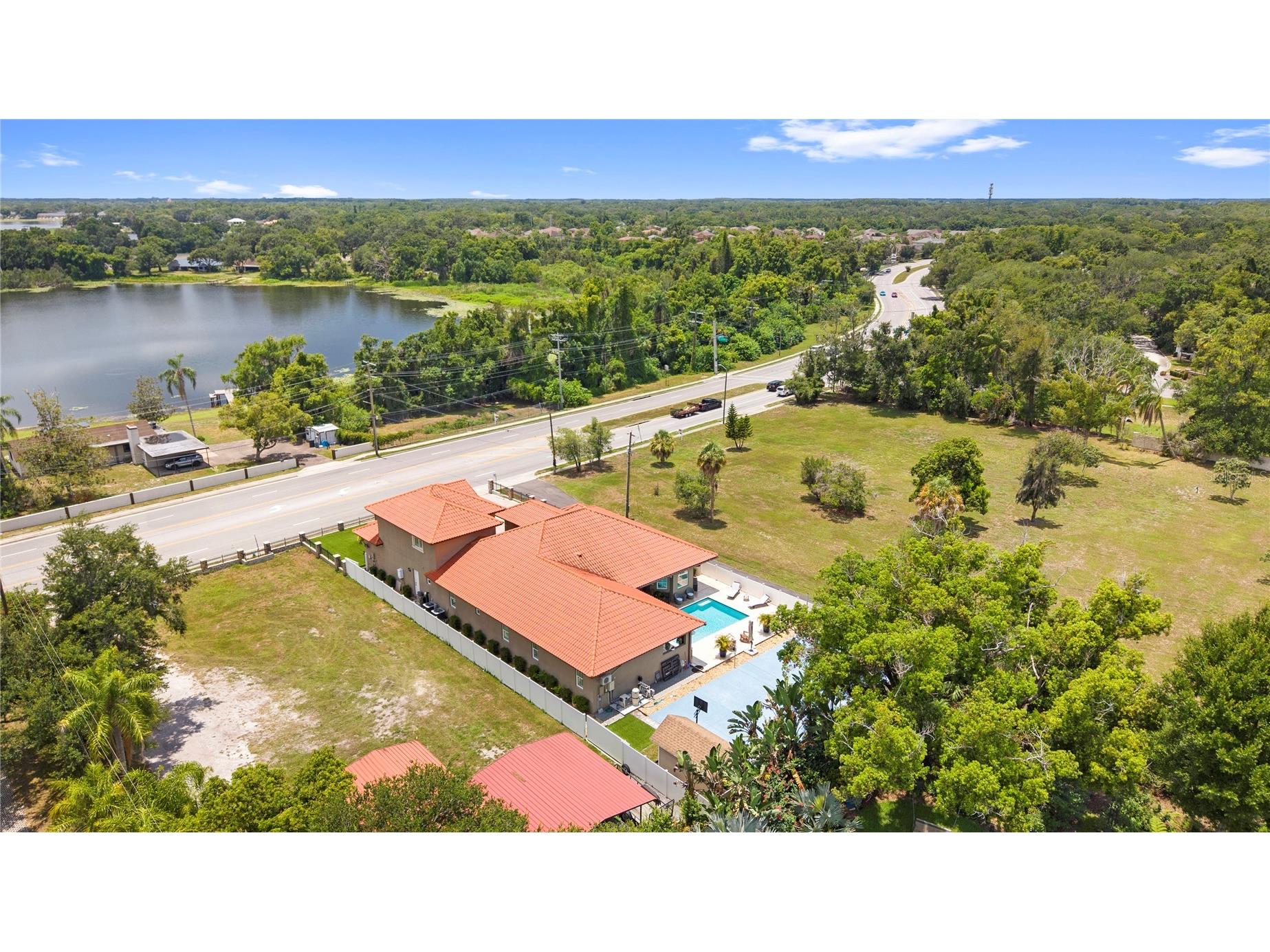 2101 W Bearss Avenue Tampa FL 33618 TB8525938 image79