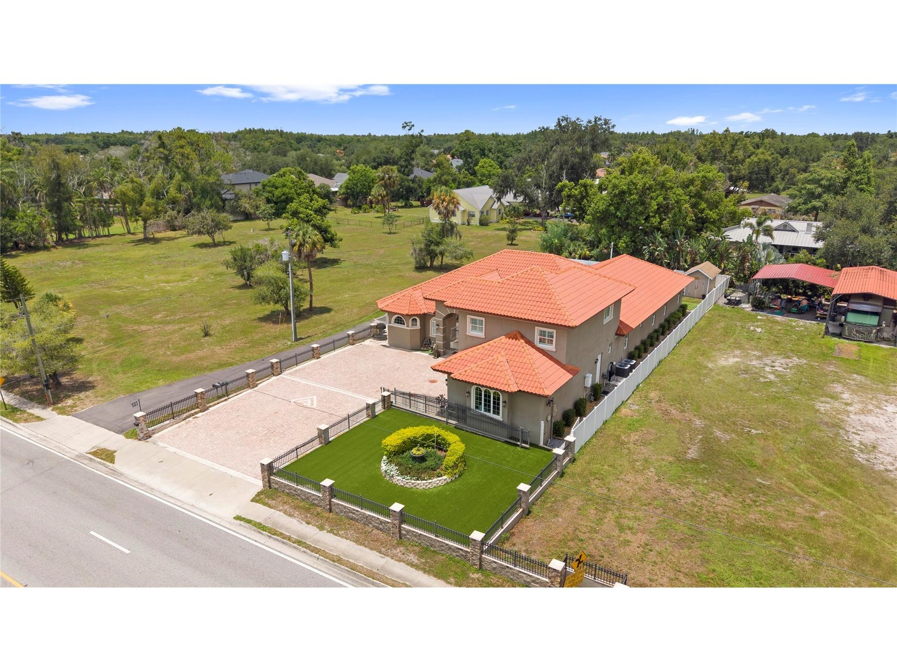 2101 W Bearss Avenue Tampa FL 33618 TB8525938 image81