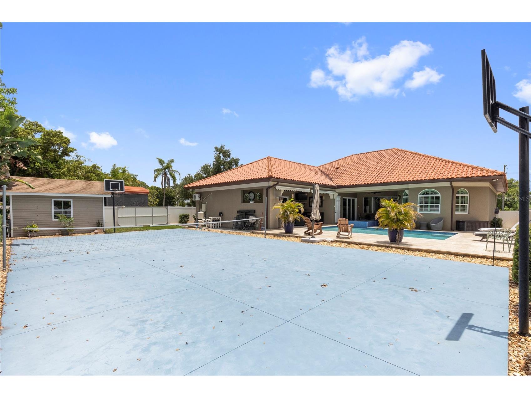 2101 W Bearss Avenue Tampa FL 33618 TB8525938 image93