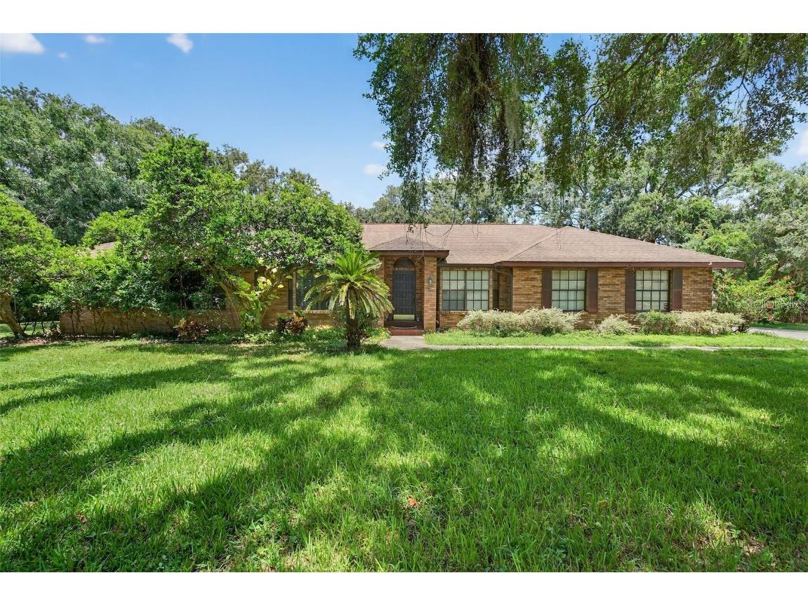 2101 Whitlock Place Dover FL 33527 TB8405038 image1