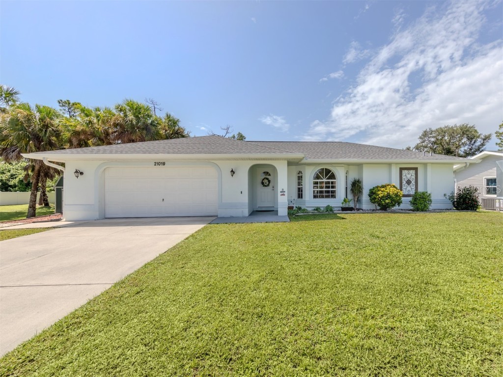 21019 Lawson Avenue Port Charlotte FL 33952 N6134320 image1