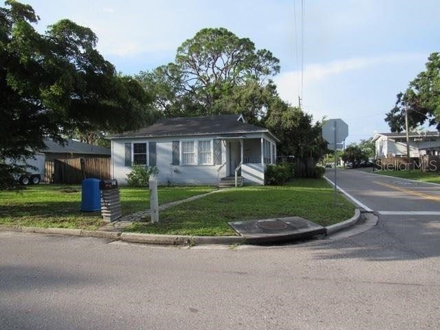 2102 Arlington Street Sarasota FL 34239 A4657316 image1
