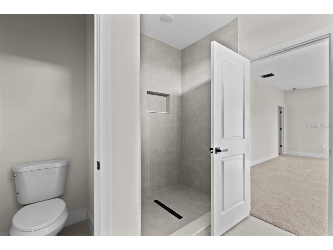 2102 Ashland Boulevard Orlando FL 32808 O6355876 image17