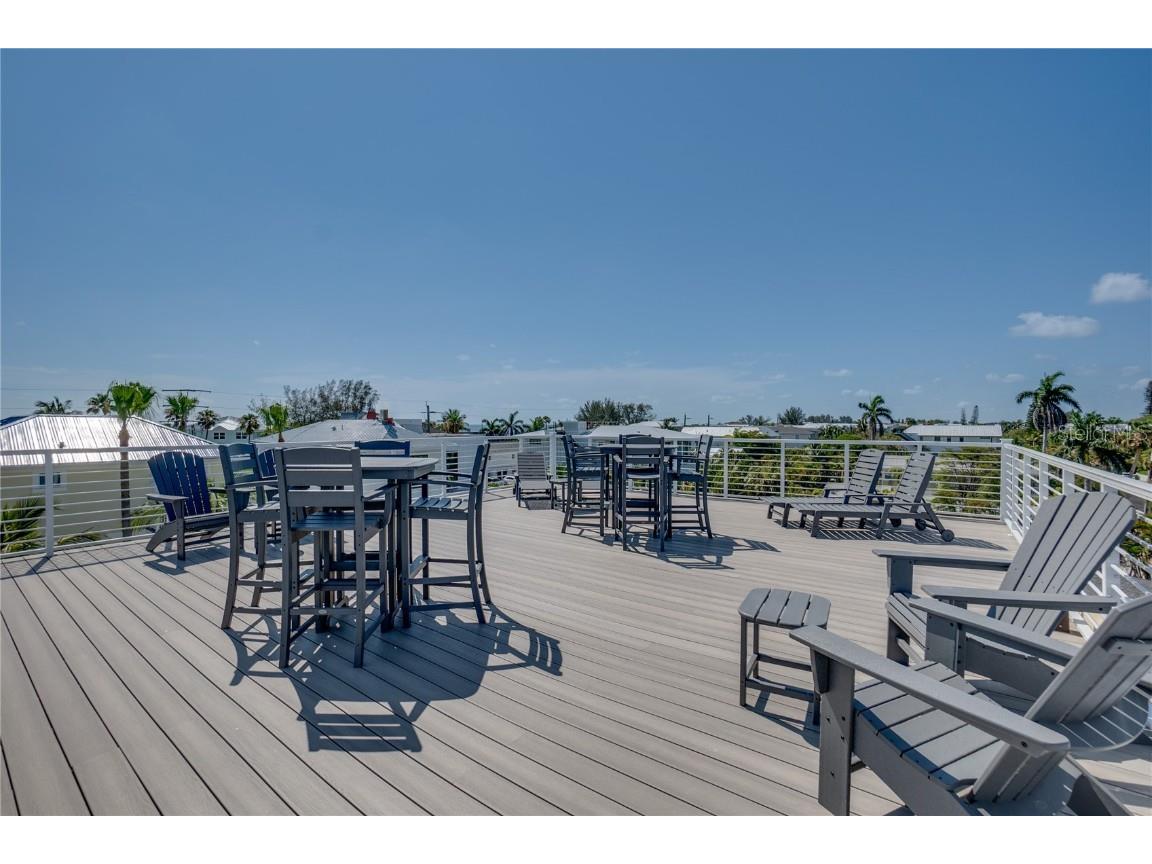 2102 Avenue B Bradenton Beach FL 34217 A4615961 image16