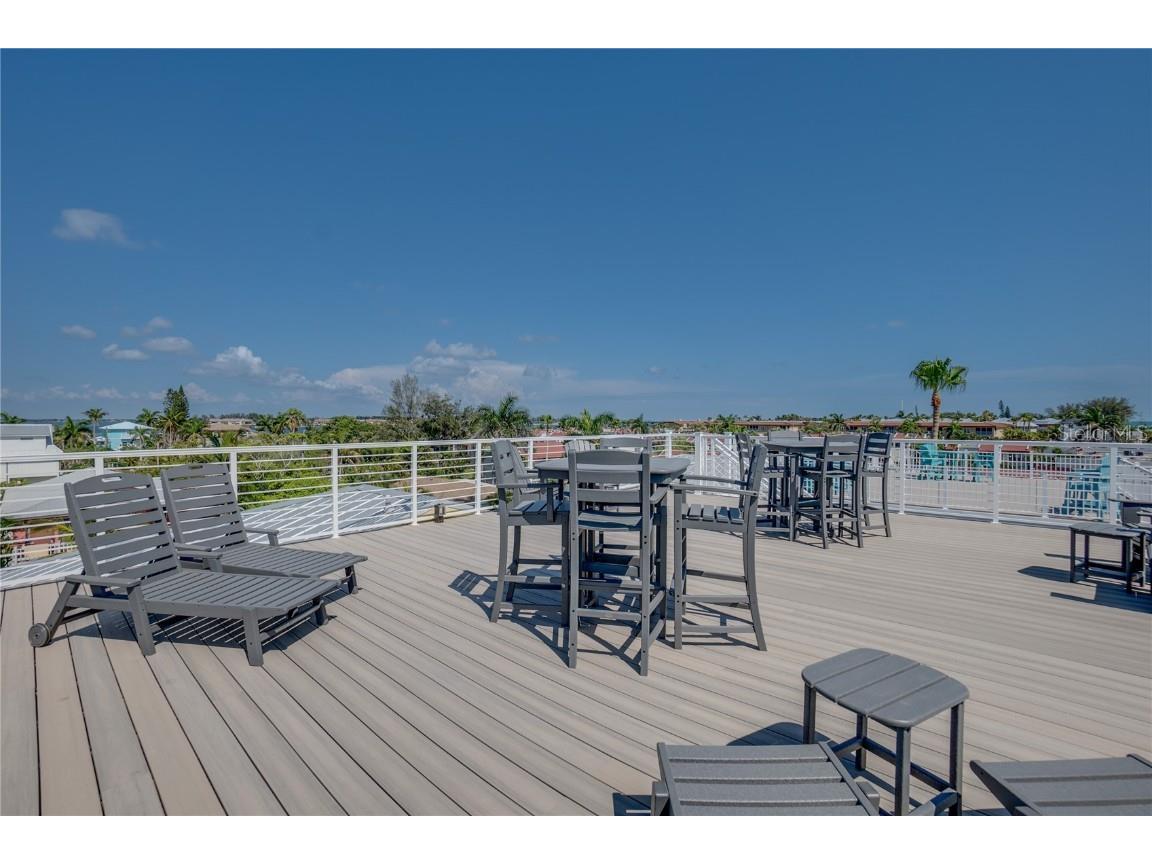 2102 Avenue B Bradenton Beach FL 34217 A4615961 image18