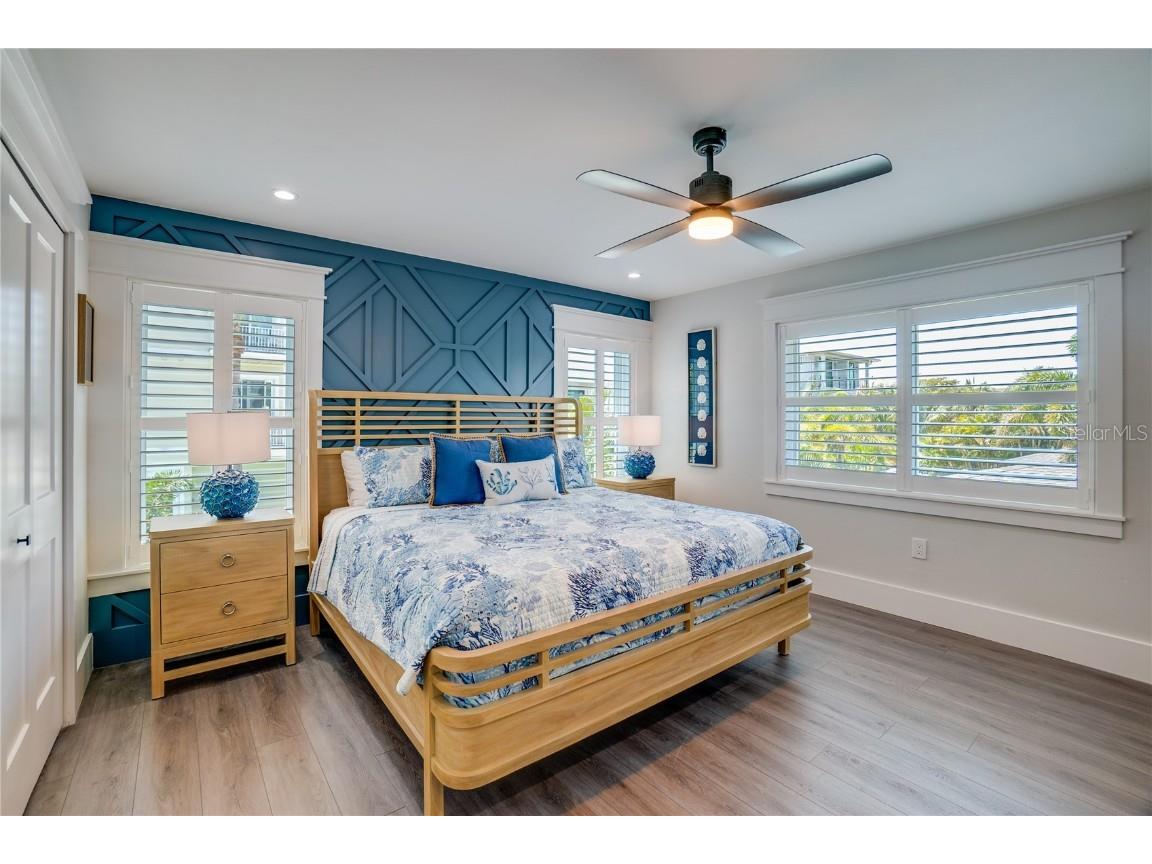 2102 Avenue B Bradenton Beach FL 34217 A4615961 image19