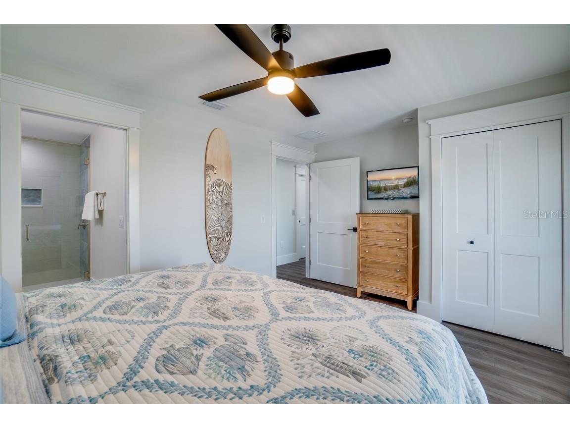 2102 Avenue B Bradenton Beach FL 34217 A4615961 image27