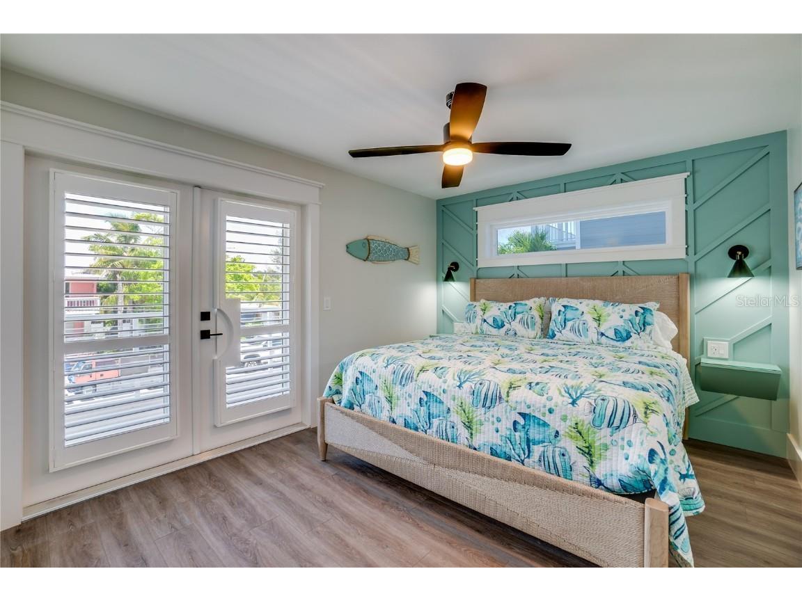 2102 Avenue B Bradenton Beach FL 34217 A4615961 image33