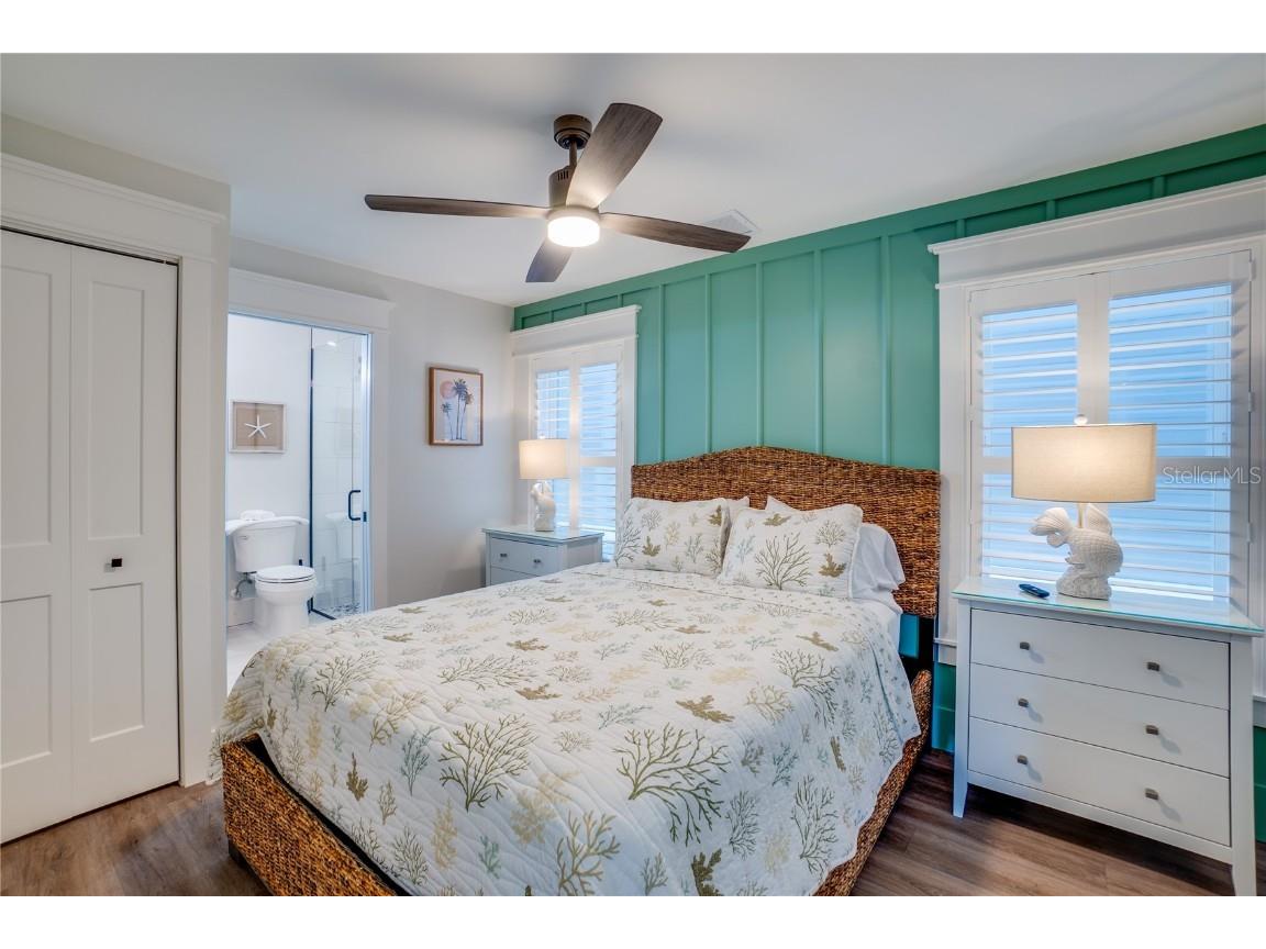 2102 Avenue B Bradenton Beach FL 34217 A4615961 image37