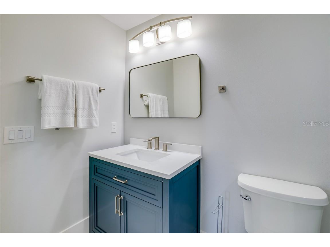 2102 Avenue B Bradenton Beach FL 34217 A4615961 image39