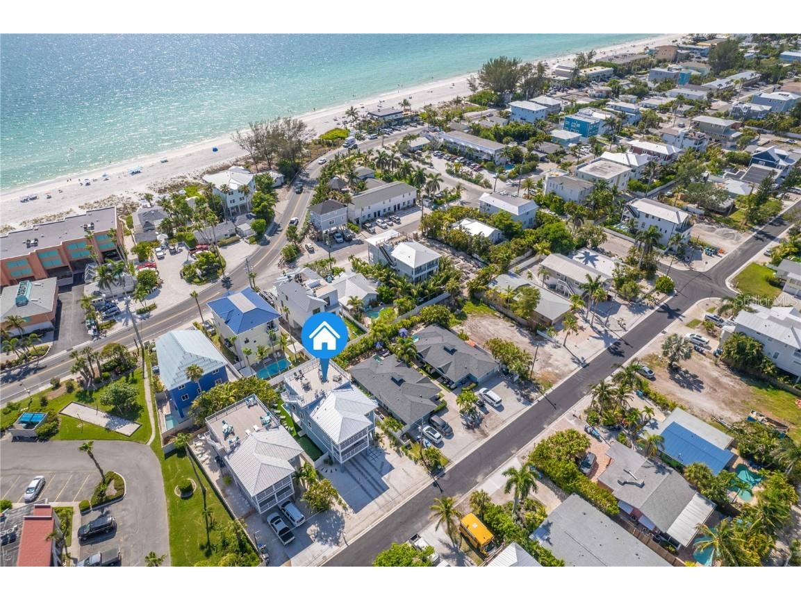 2102 Avenue B Bradenton Beach FL 34217 A4615961 image4