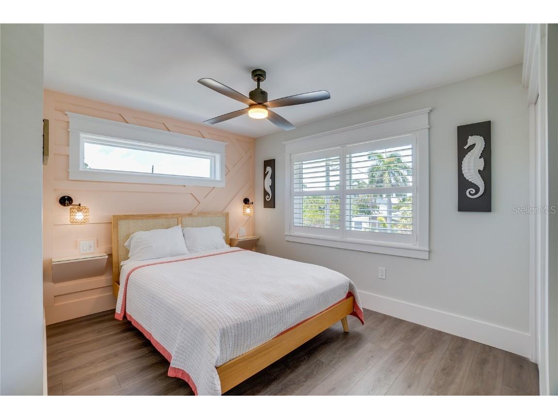 2102 Avenue B Bradenton Beach FL 34217 A4615961 image41