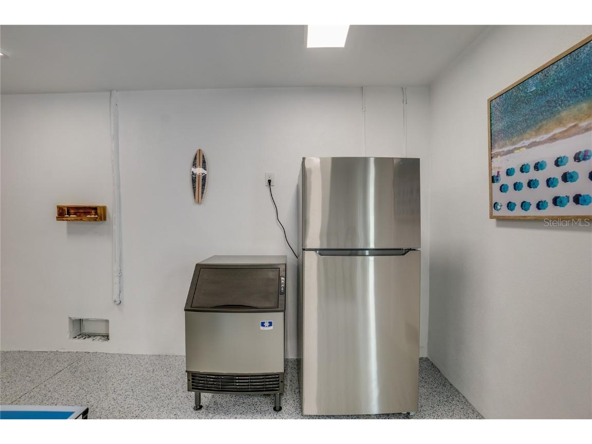 2102 Avenue B Bradenton Beach FL 34217 A4615961 image49