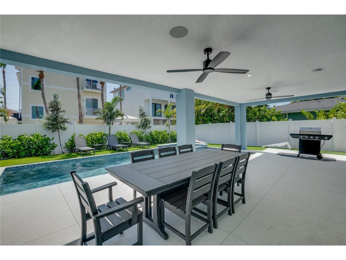 2102 Avenue B Bradenton Beach FL 34217 A4615961 image55