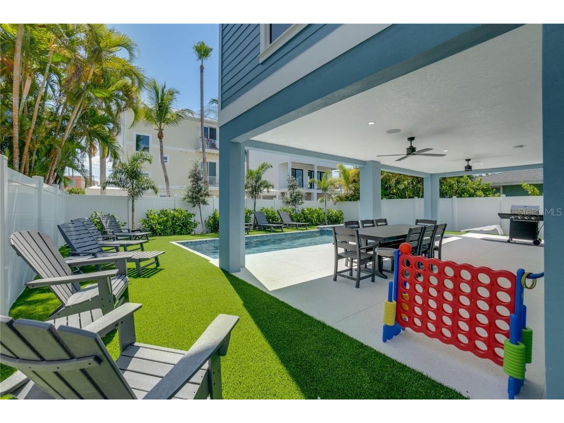 2102 Avenue B Bradenton Beach FL 34217 A4615961 image61