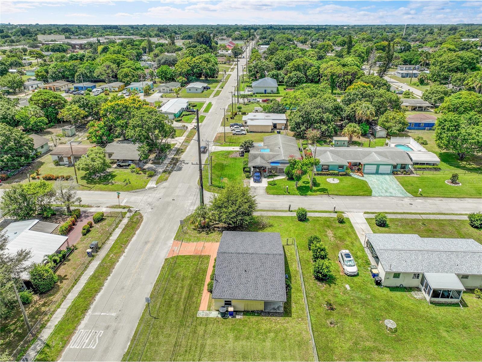 2102 Avenue P Fort Pierce FL 34950 R4911139 image9