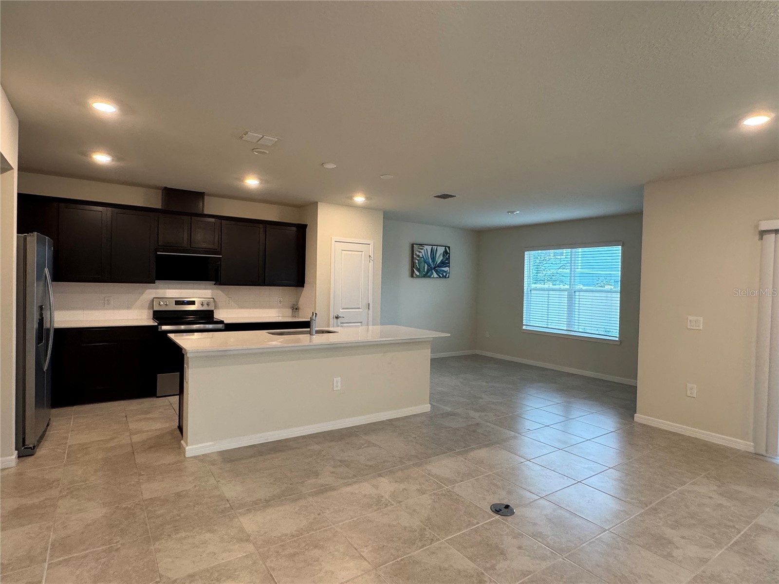 2102 Charming Avenue Davenport FL 33896 O6407175 image4