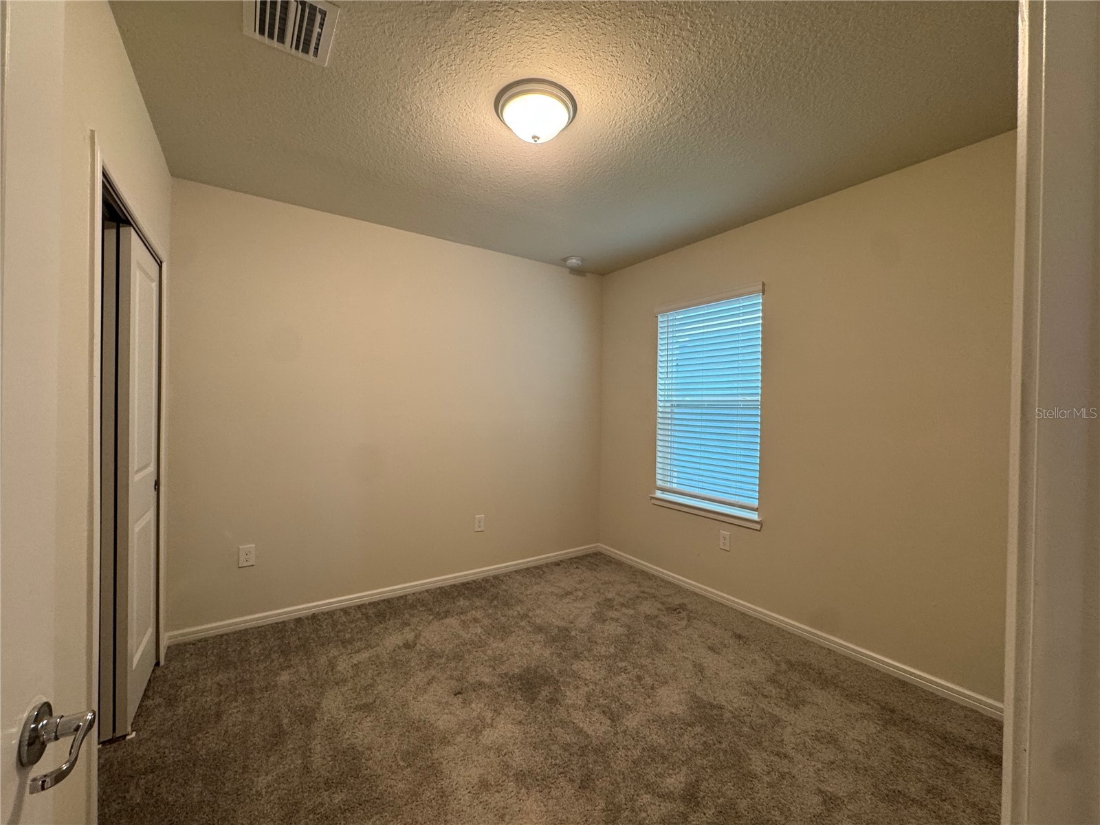 2102 Charming Avenue Davenport FL 33896 O6407175 image8