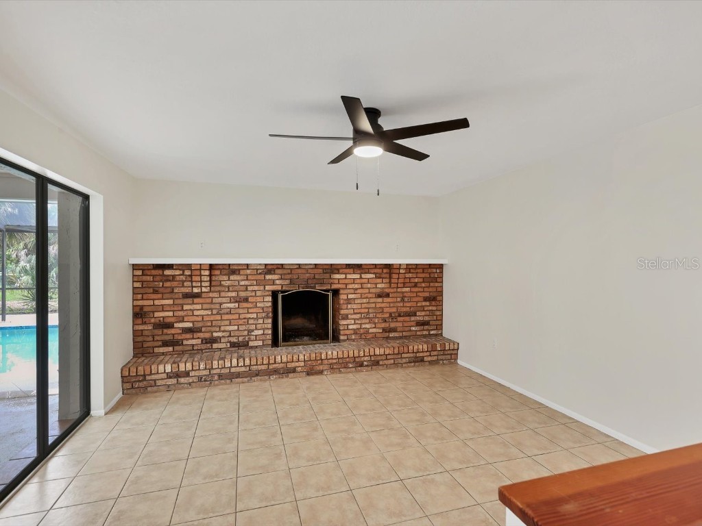 2102 Country Meadows Place Sarasota FL 34235 A4657917 image18