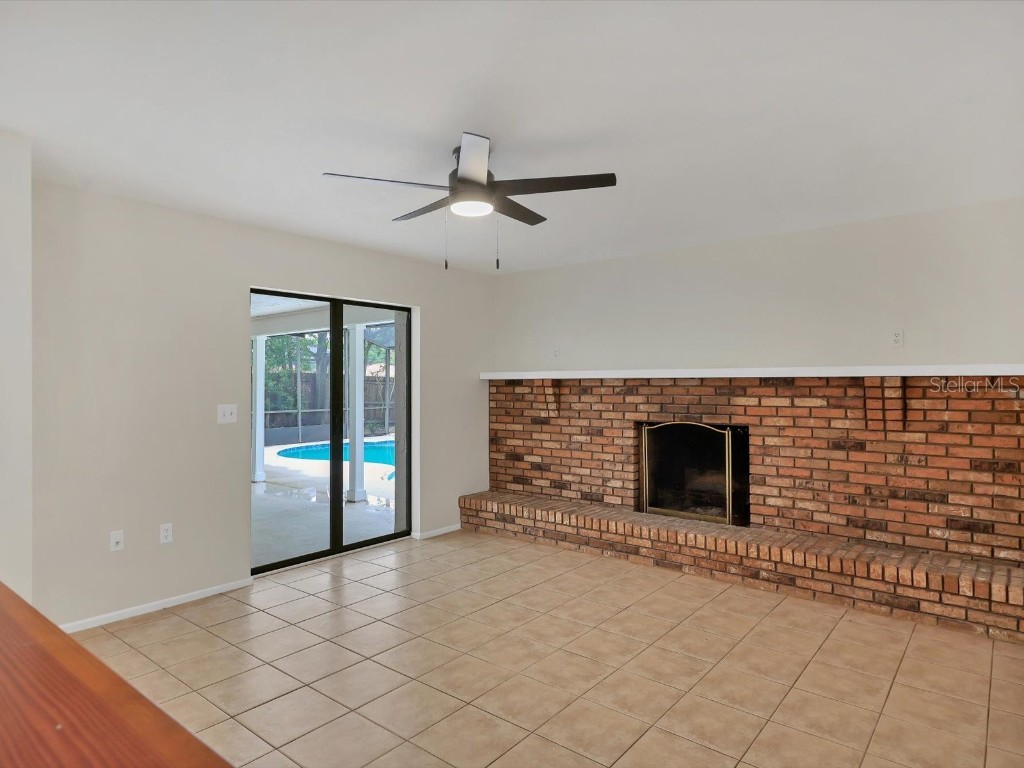 2102 Country Meadows Place Sarasota FL 34235 A4657917 image19