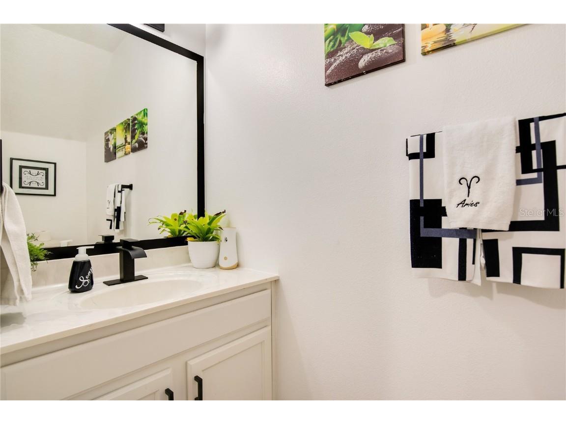 2102 Cypress Bay Boulevard Kissimmee FL 34743 O6251886 image17