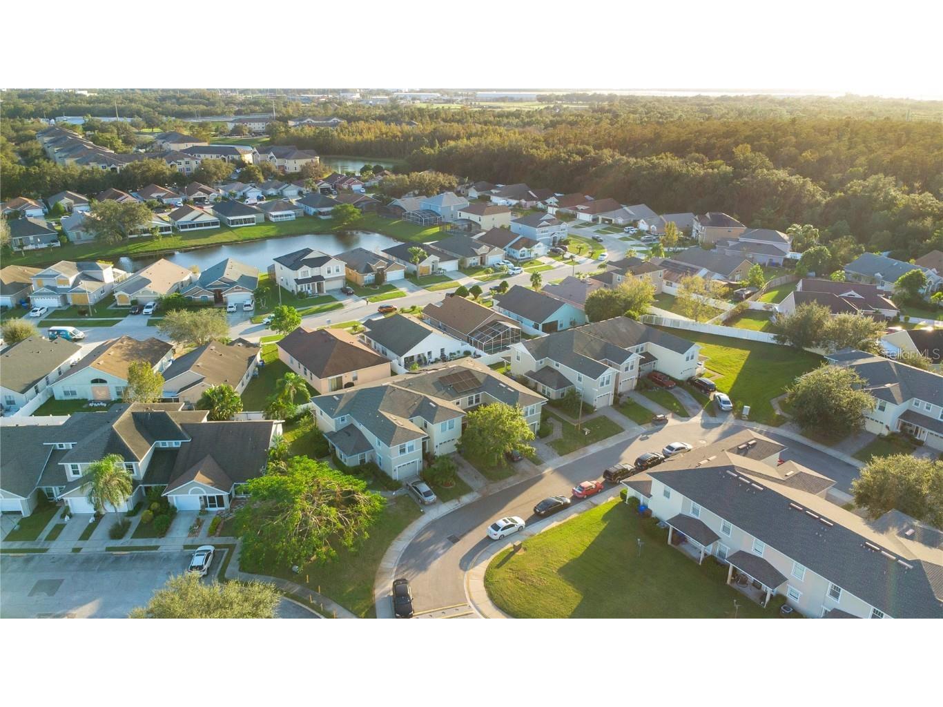 2102 Cypress Bay Boulevard Kissimmee FL 34743 O6251886 image29